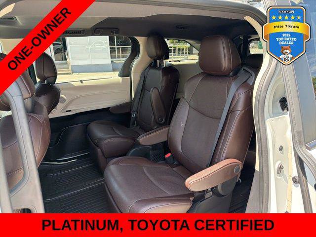 Certified 2024 Toyota Sienna Platinum image 17