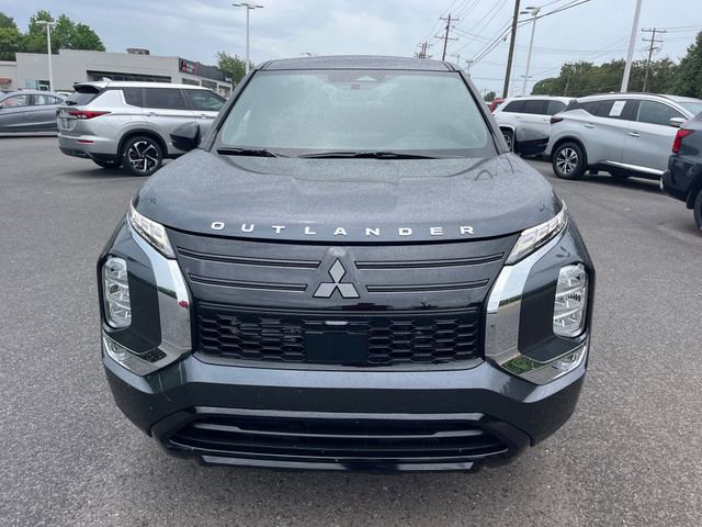 New 2026 Mitsubishi Outlander LE FWD image 8