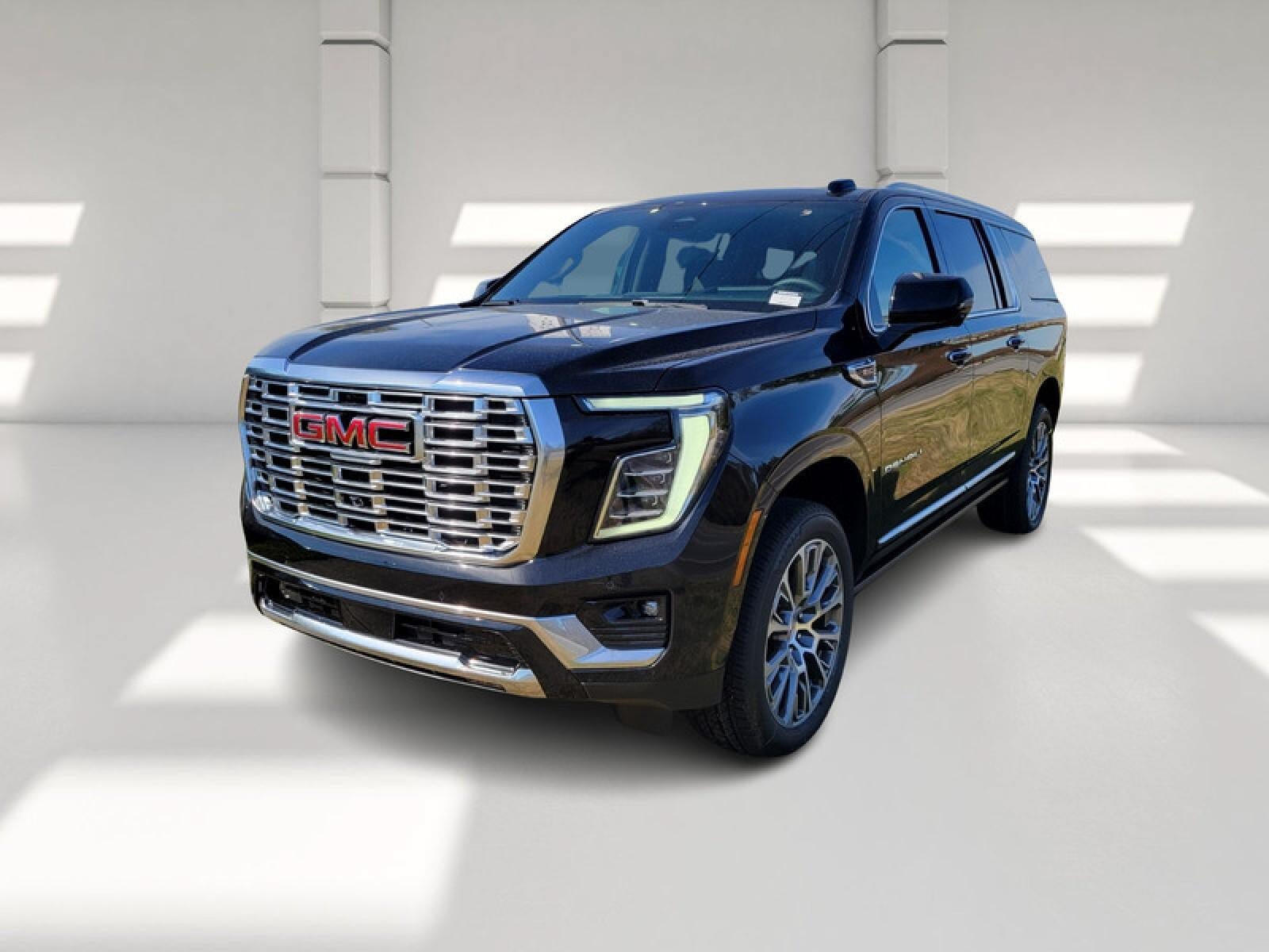 New 2026 GMC Yukon XL Denali w/ Denali Reserve Package RWD image 1