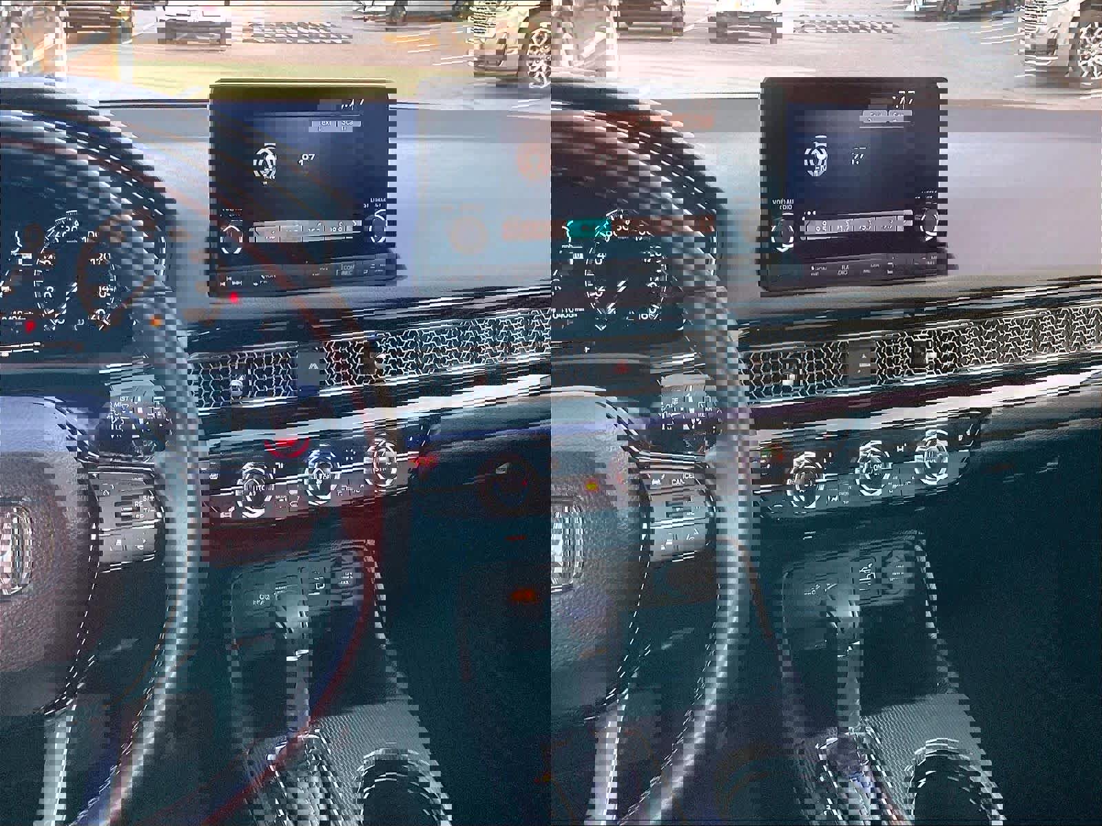 Used 2024 Honda Civic EX-L image 9