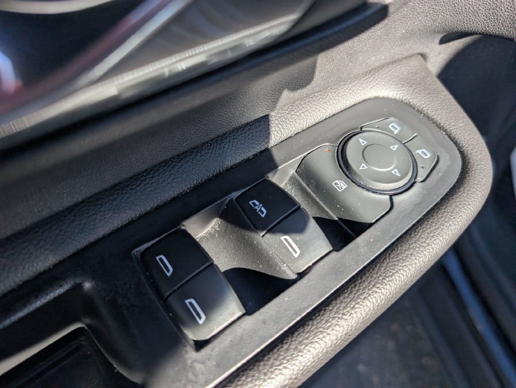Used 2019 GMC Terrain SLE AWD/4WD image 15