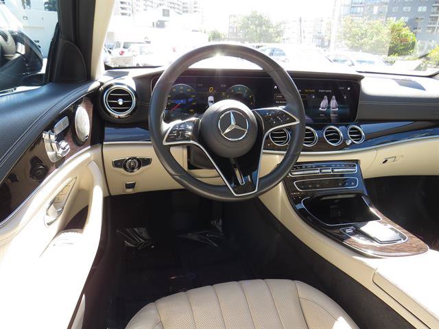 Certified 2023 Mercedes-Benz E 450 4MATIC Sedan w/ Premium Package image 10