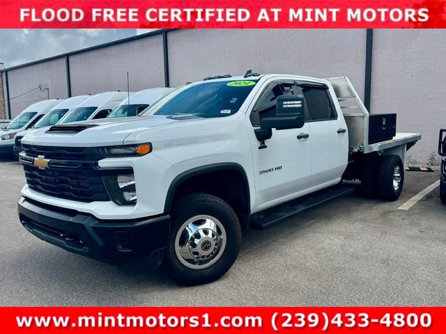 Used 2024 Chevrolet Silverado 3500 W/T w/ WT Convenience Package image 2