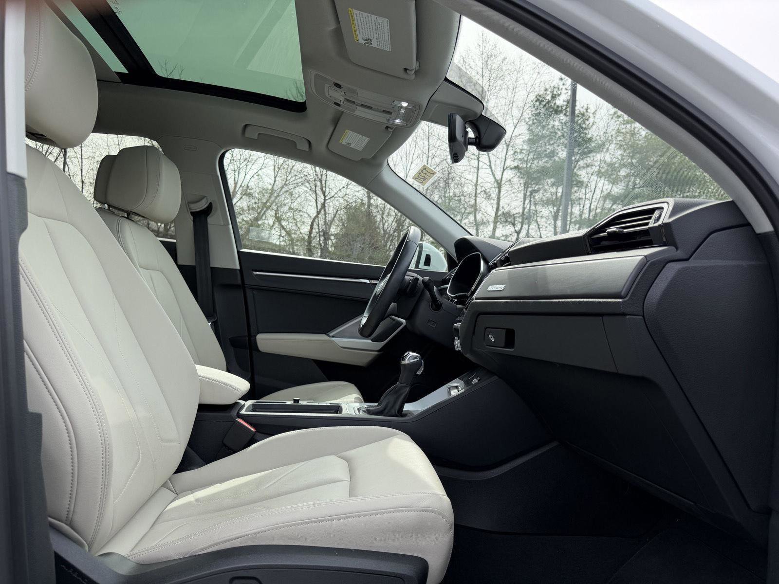 Used 2024 Audi Q3 2.0T Premium Plus image 15