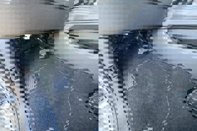 New 2026 Ford F250 Platinum w/ Tremor Off-Road Package image 34