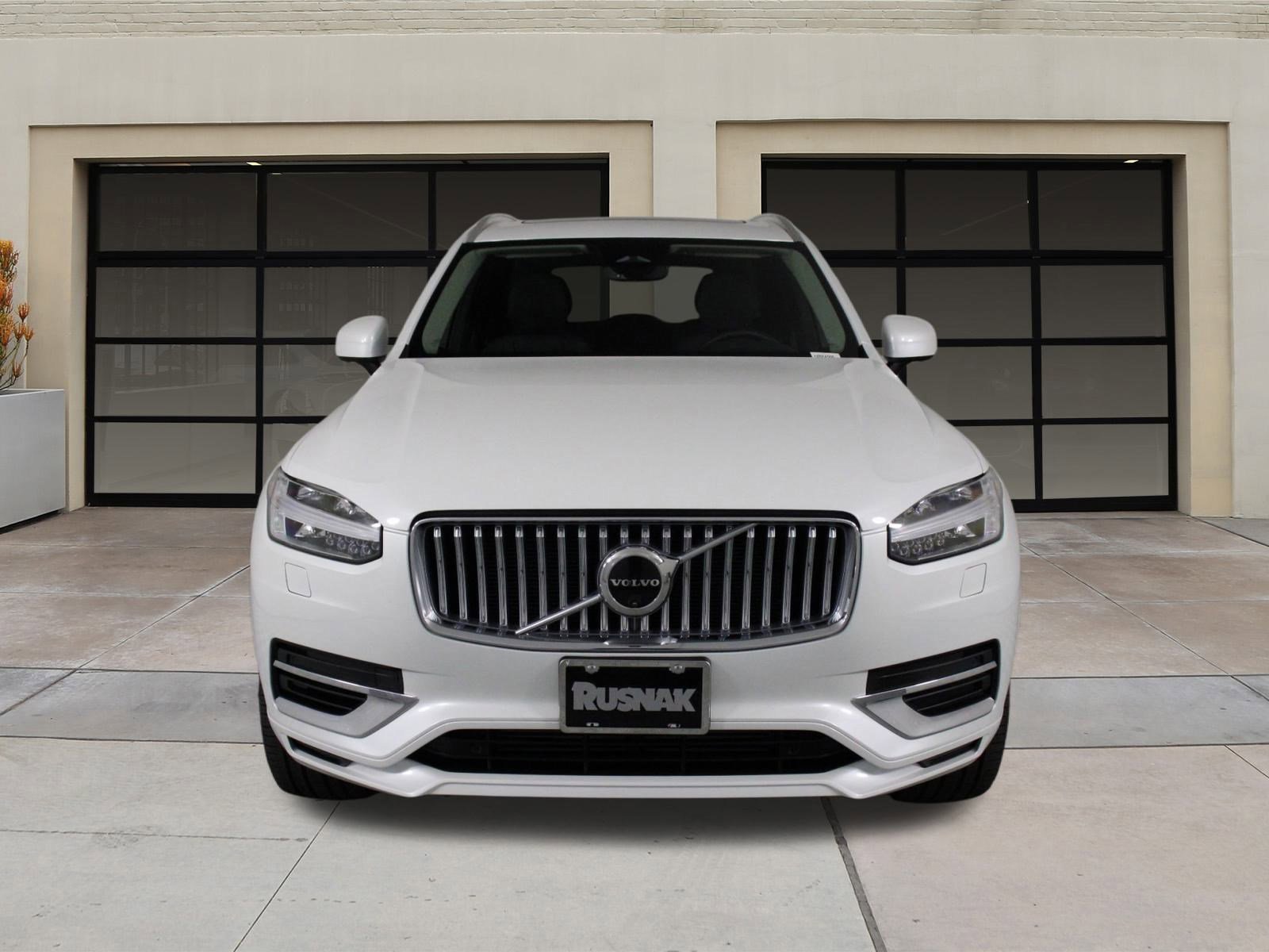 Certified 2024 Volvo XC90 T8 Plus w/ Protection Package Premier image 6