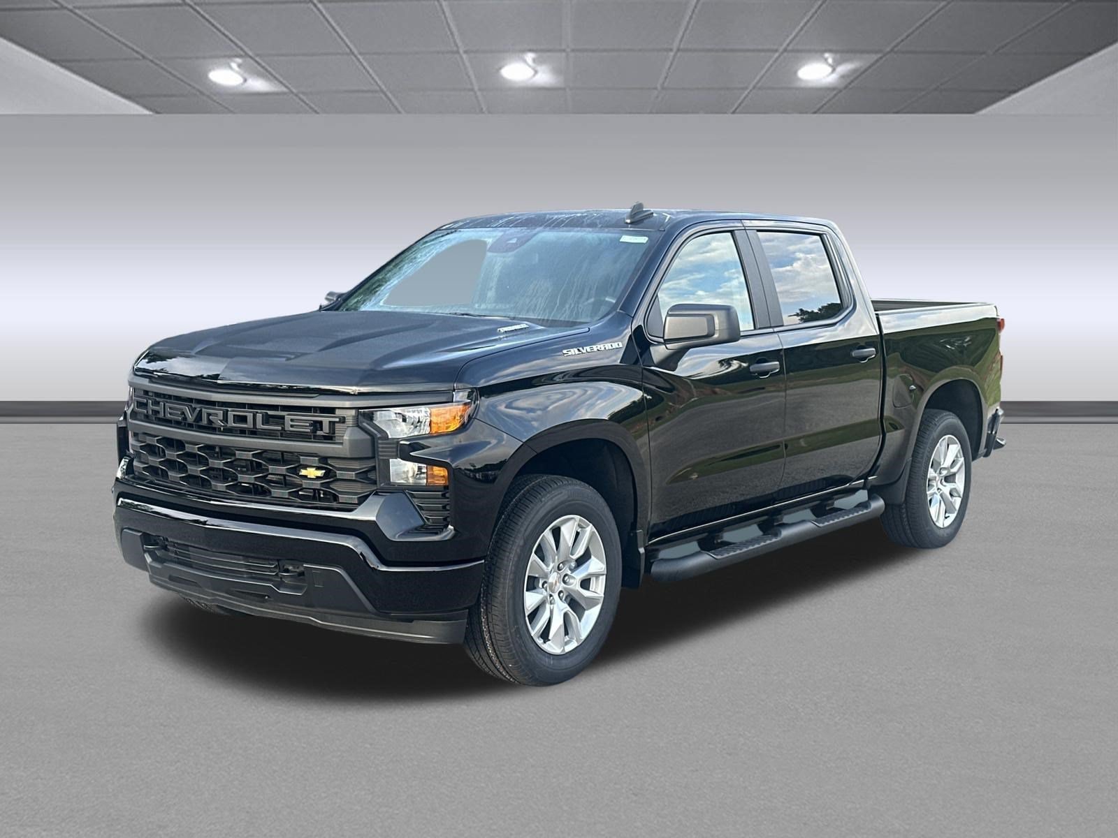 New 2026 Chevrolet Silverado 1500 Custom RWD image 7