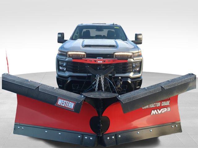 Used 2025 Chevrolet Silverado 2500 Custom w/ Custom Value Package image 7