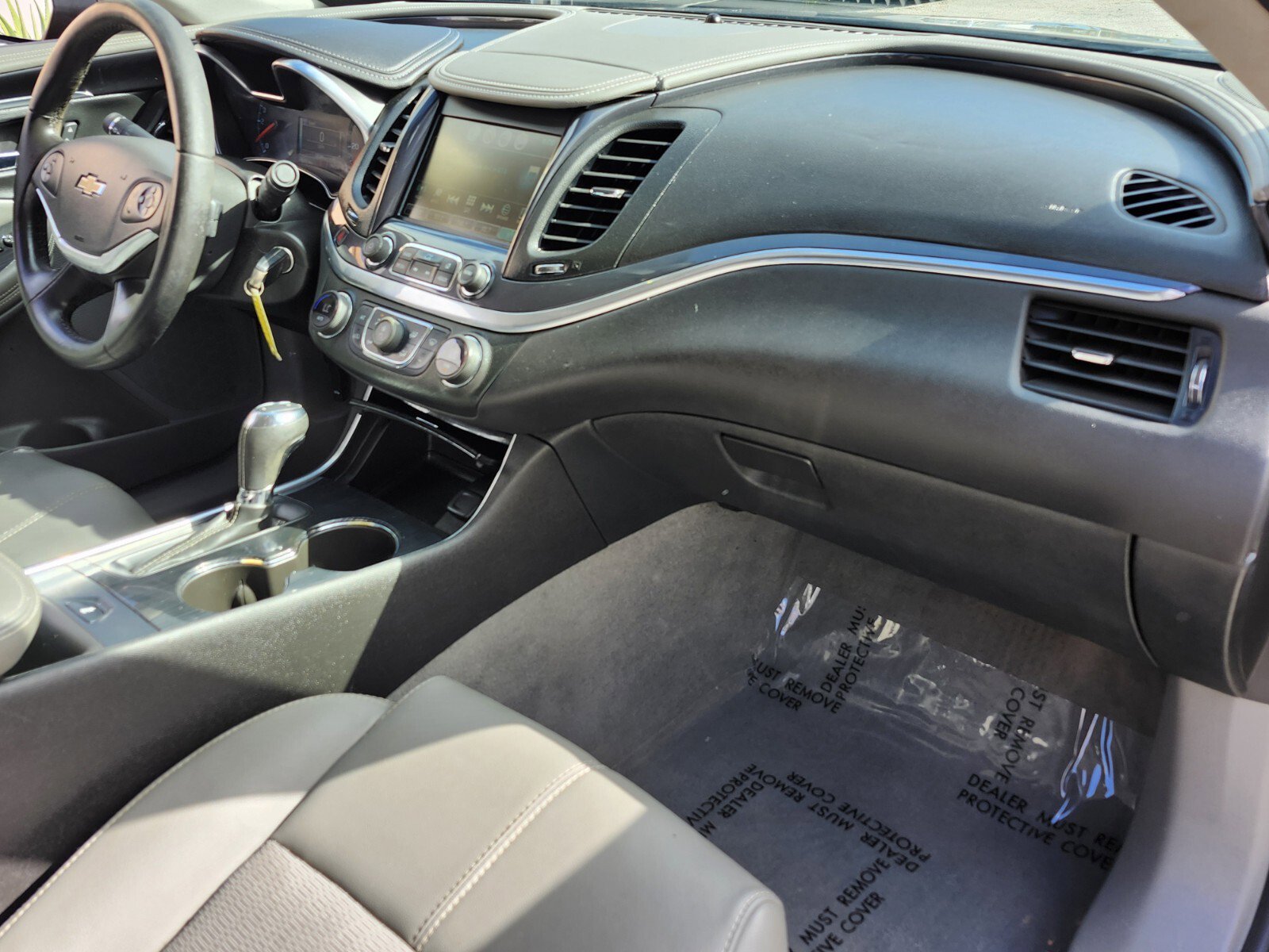 Used 2017 Chevrolet Impala LT image 14