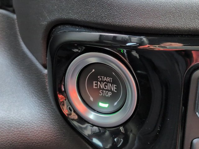 Used 2025 Chevrolet Silverado 1500 LTZ w/ LTZ Convenience Package II RWD image 26