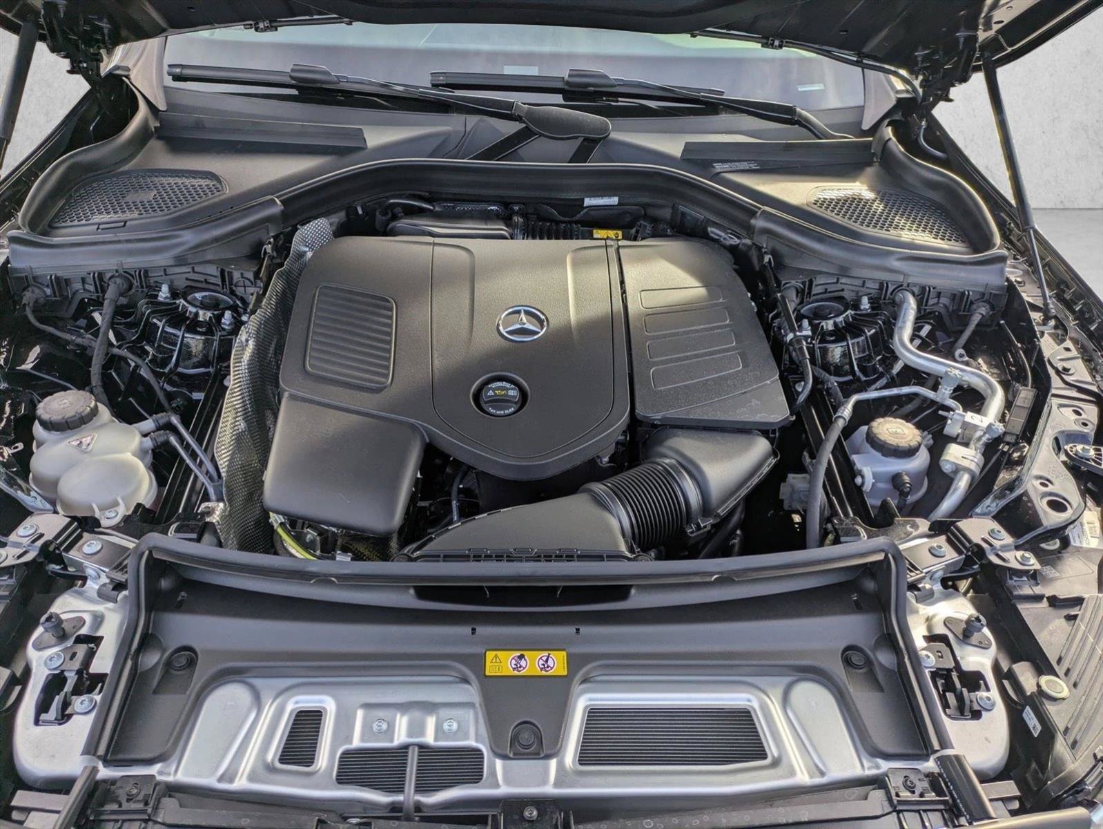 New 2026 Mercedes-Benz GLC 300 4MATIC image 27