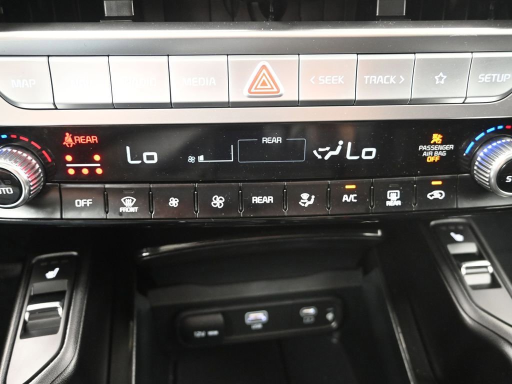 Certified 2024 Kia Telluride S w/ S Sunroof Package image 21