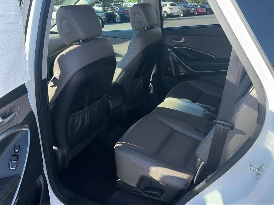 Used 2017 Hyundai Santa Fe AWD w/ SE Ultimate Tech Package 03 image 19