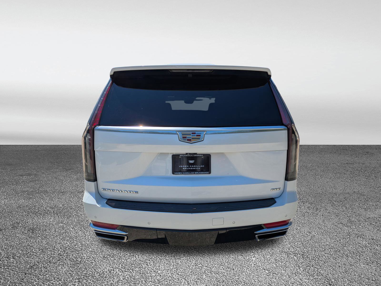 Used 2021 Cadillac Escalade Premium Luxury AWD/4WD image 30