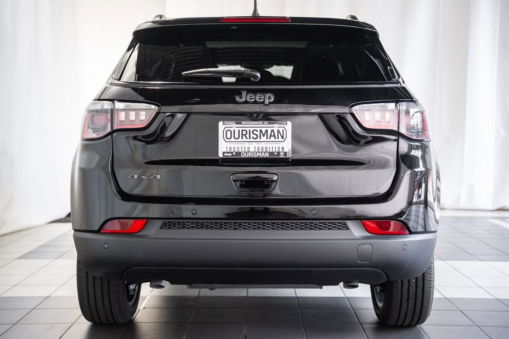 New 2025 Jeep Compass Limited w/ Sun & Sound Group image 5