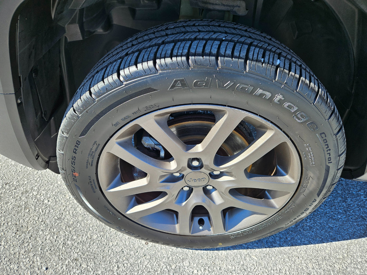 Used 2016 Jeep Renegade 75th Anniversary image 10