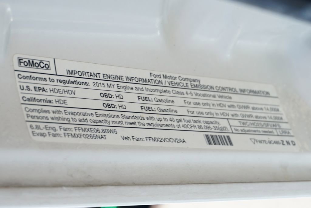 Used 2015 Ford F550 2WD Regular Cab Super Duty image 29