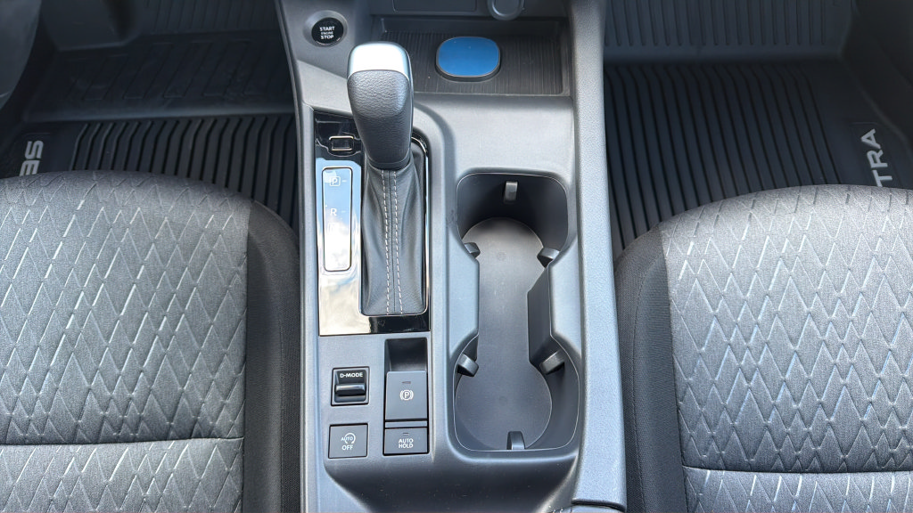 New 2027 Nissan Sentra SV w/ SV Convenience Package FWD image 15