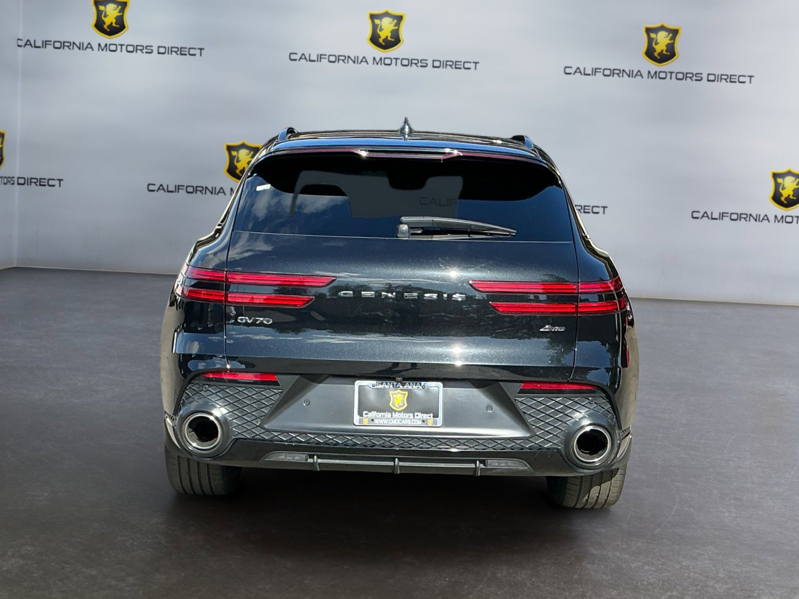 Used 2023 Genesis GV70 2.5T w/ Sport Prestige Package image 6