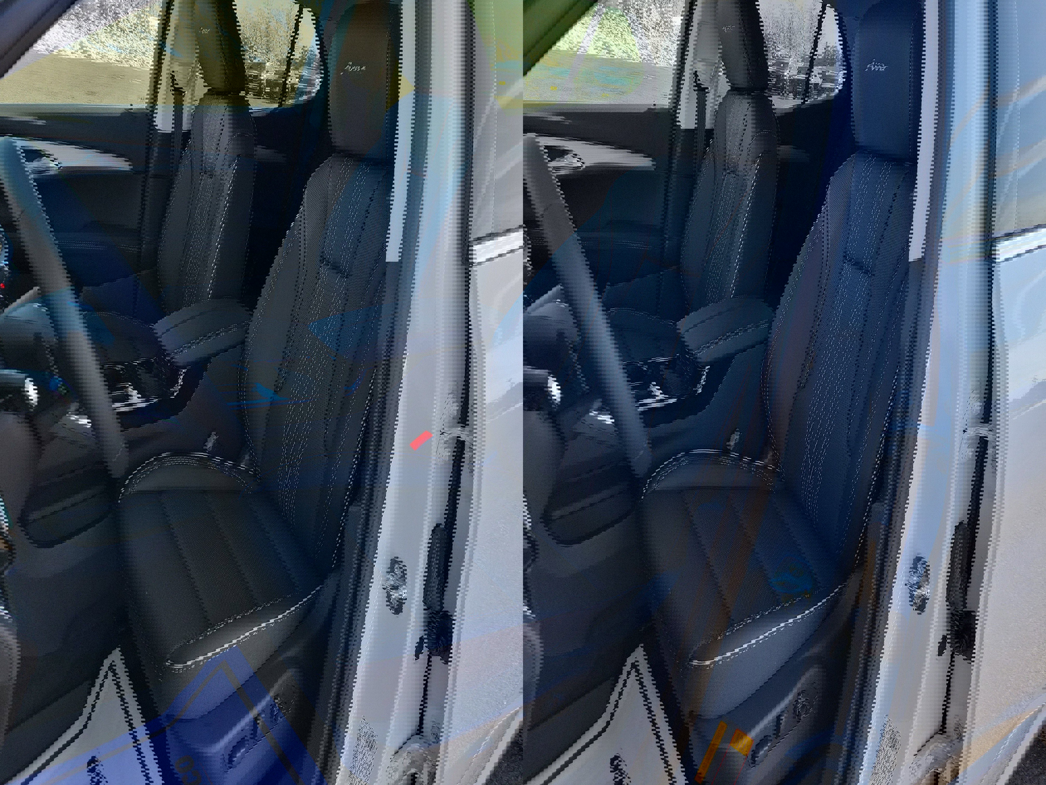 New 2026 Buick Envision Avenir image 4