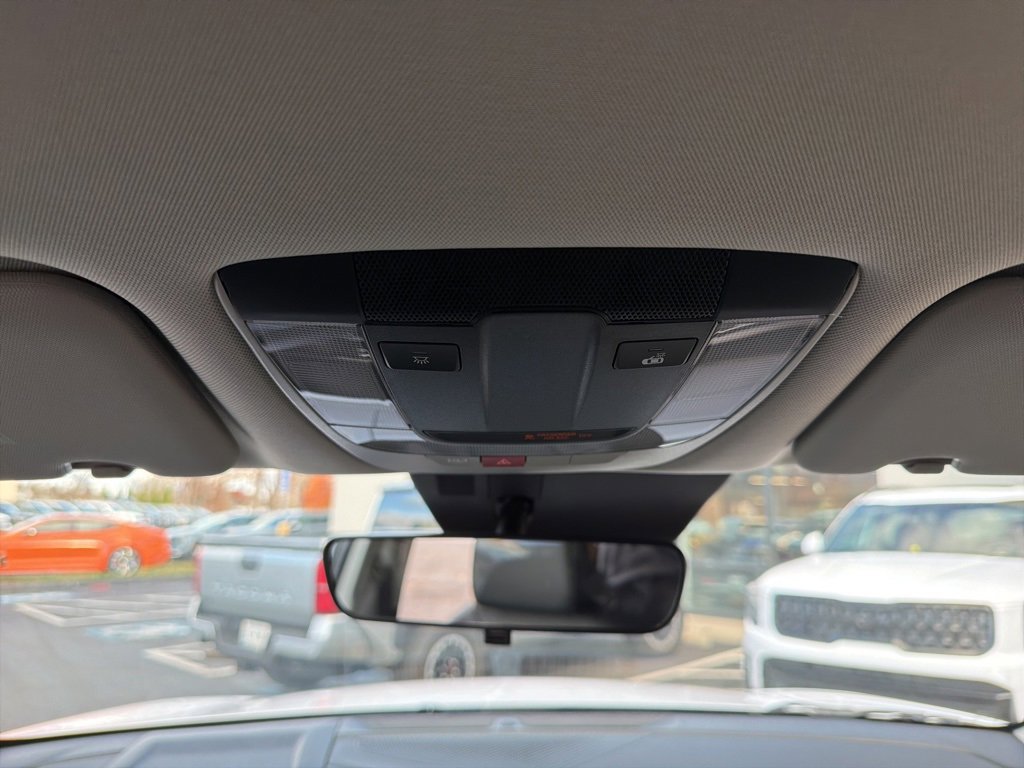 New 2026 Kia Sportage EX image 27