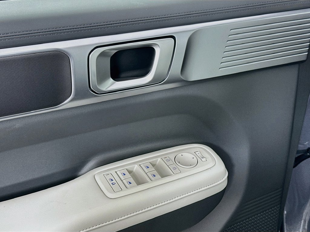 New 2027 Hyundai Santa Fe SEL FWD image 18