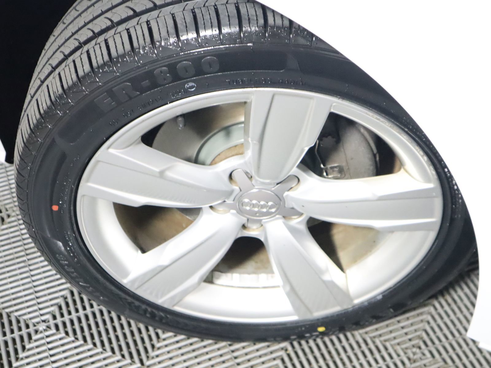 Used 2014 Audi A4 Premium w/ Lighting Package AWD/4WD image 18