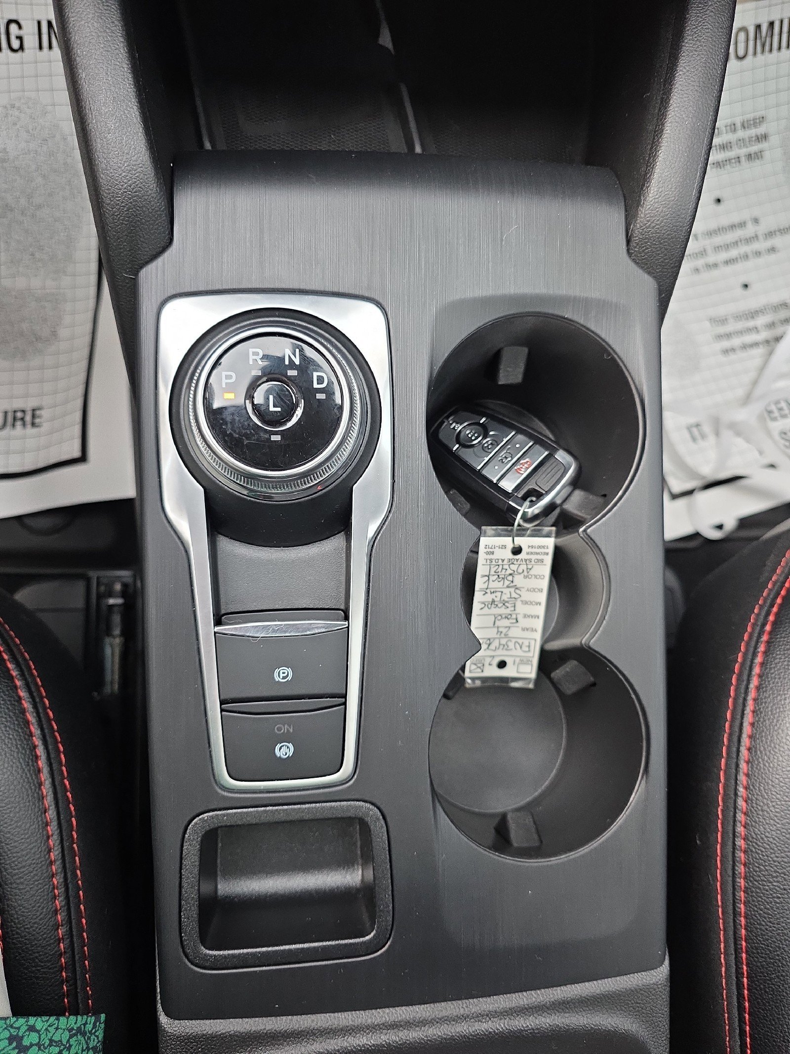 Used 2024 Ford Escape ST-Line Elite w/ Premium Technology Package image 31