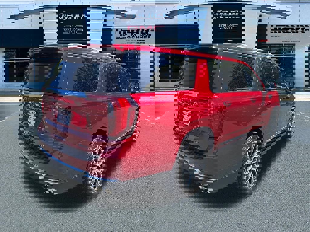 New 2025 GMC Yukon XL Denali w/ Denali Reserve Package image 7