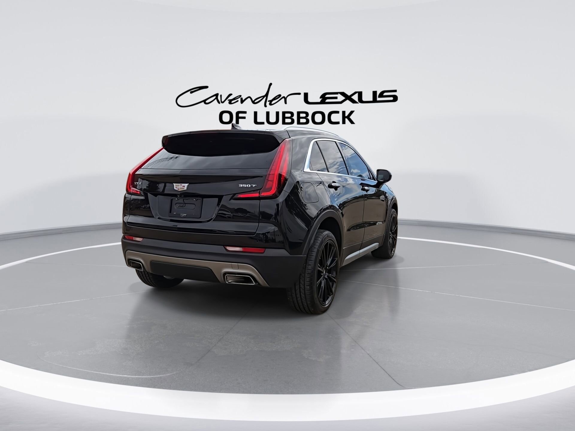 Used 2020 Cadillac XT4 Premium Luxury FWD image 8