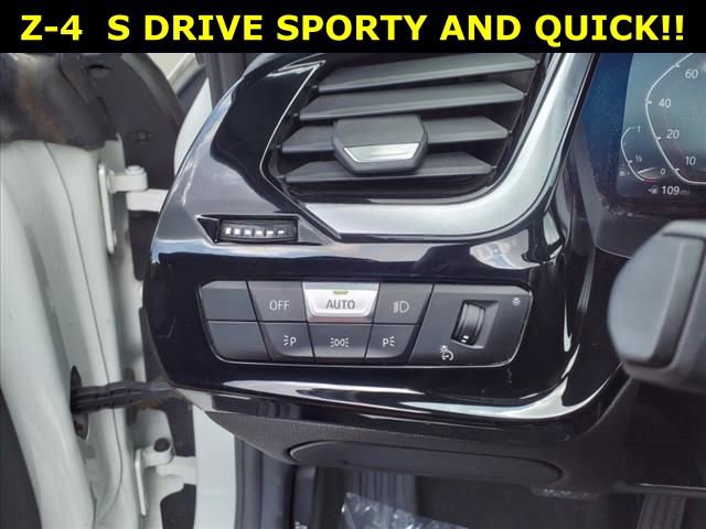 Used 2020 BMW Z4 sDrive30i w/ Convenience Package image 13