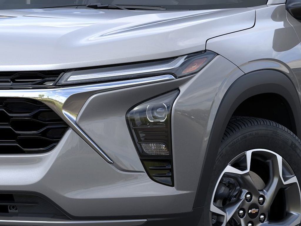 New 2026 Chevrolet Trax LT FWD image 10