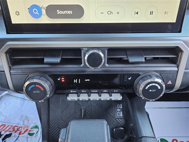 Used 2024 Toyota Tacoma TRD Sport image 24