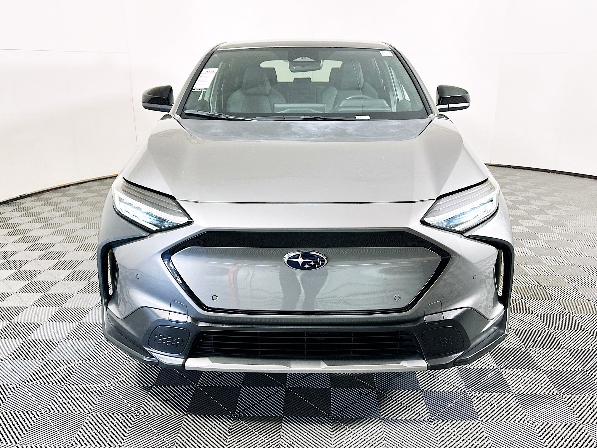 Used 2023 Subaru Solterra AWD image 8