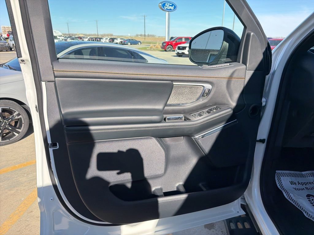 New 2026 Ford Expedition Tremor image 10