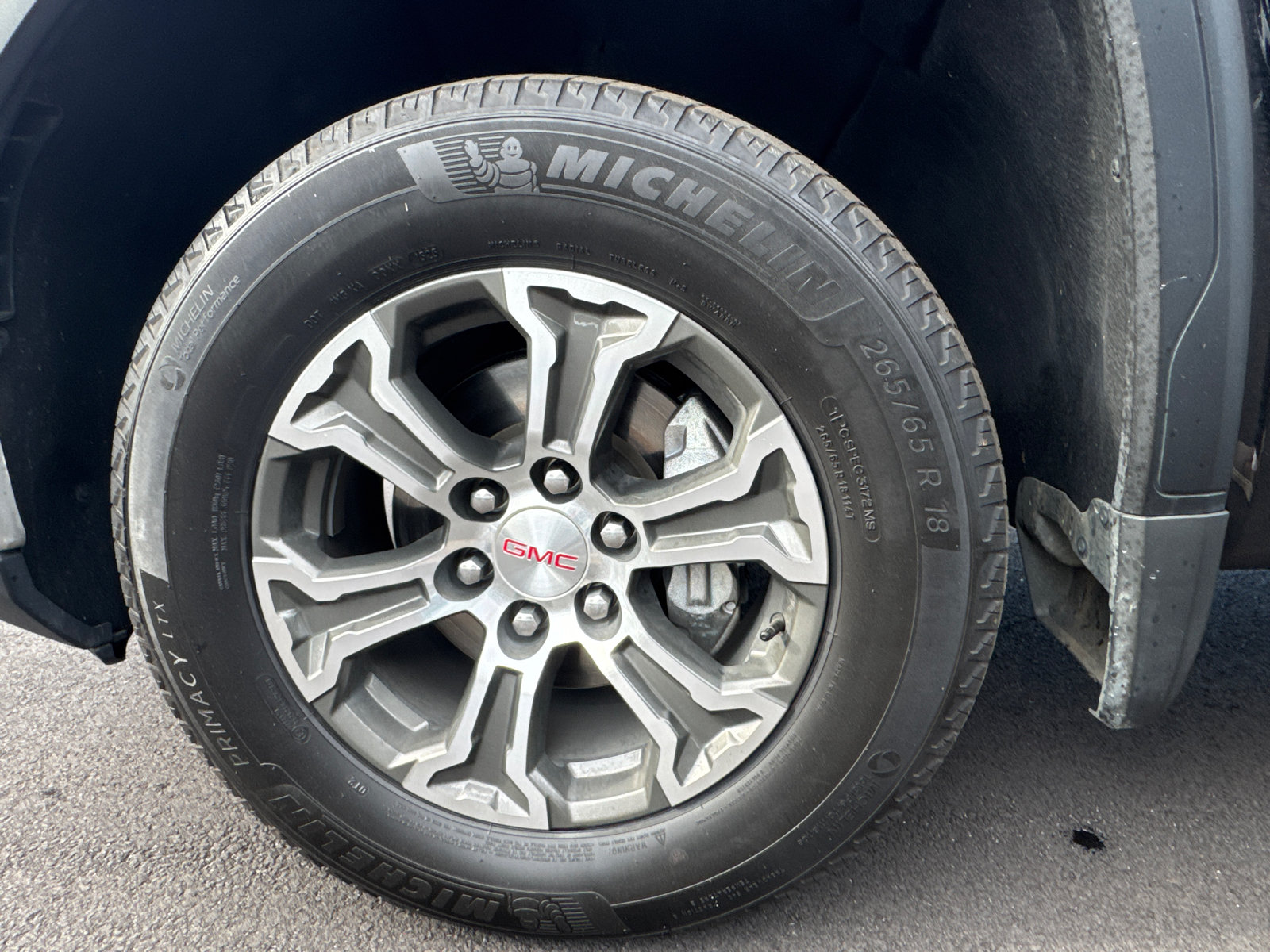Used 2025 GMC Sierra 1500 SLT AWD/4WD image 13