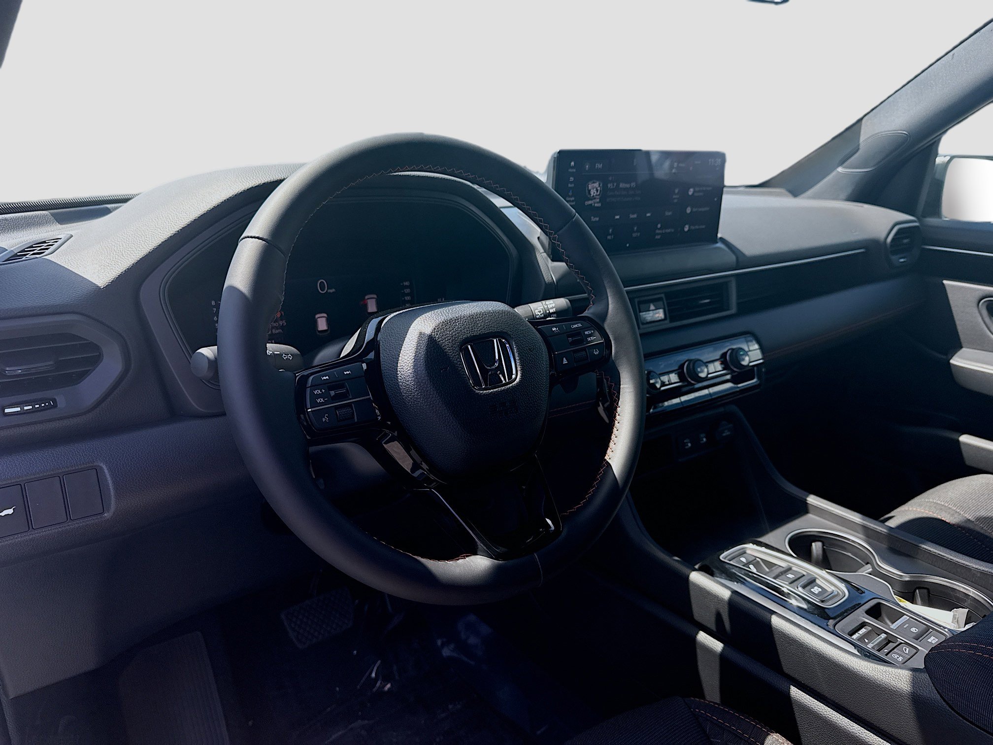 New 2026 Honda Pilot Sport image 9