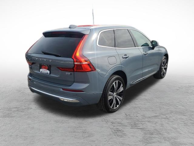 Used 2023 Volvo XC60 B5 Ultimate image 8