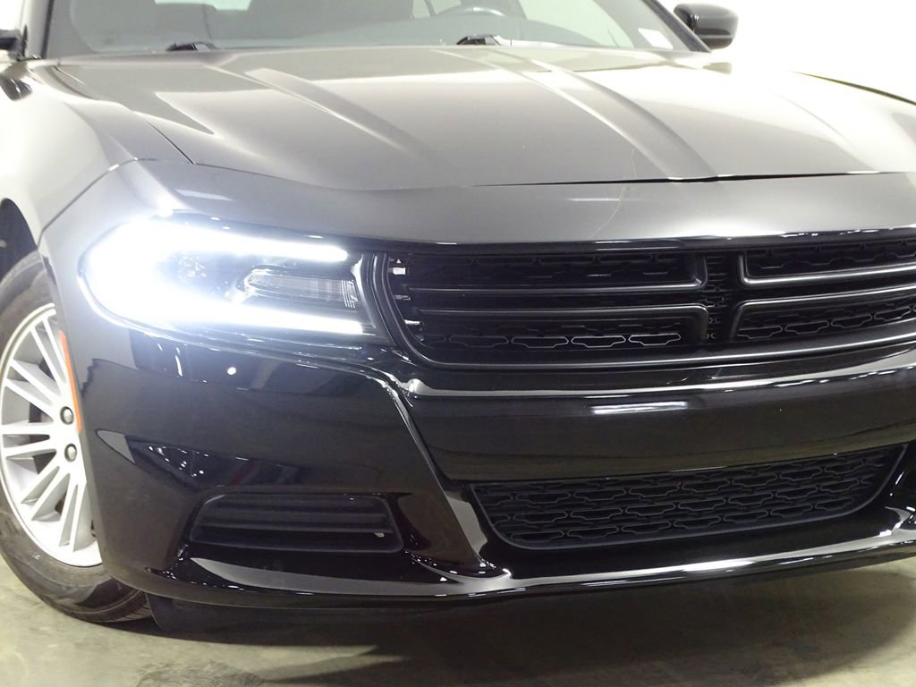 Used 2020 Dodge Charger SXT w/ Blacktop Package image 42