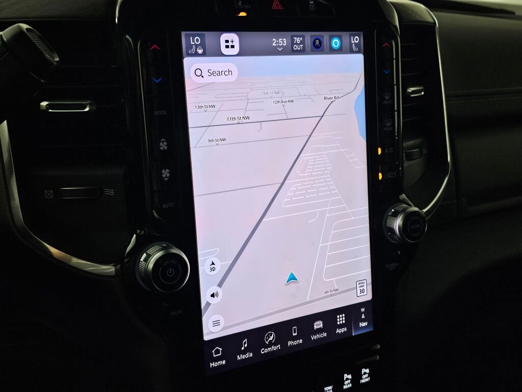 New 2025 RAM 2500 Laramie w/ Towing Technology Group image 22