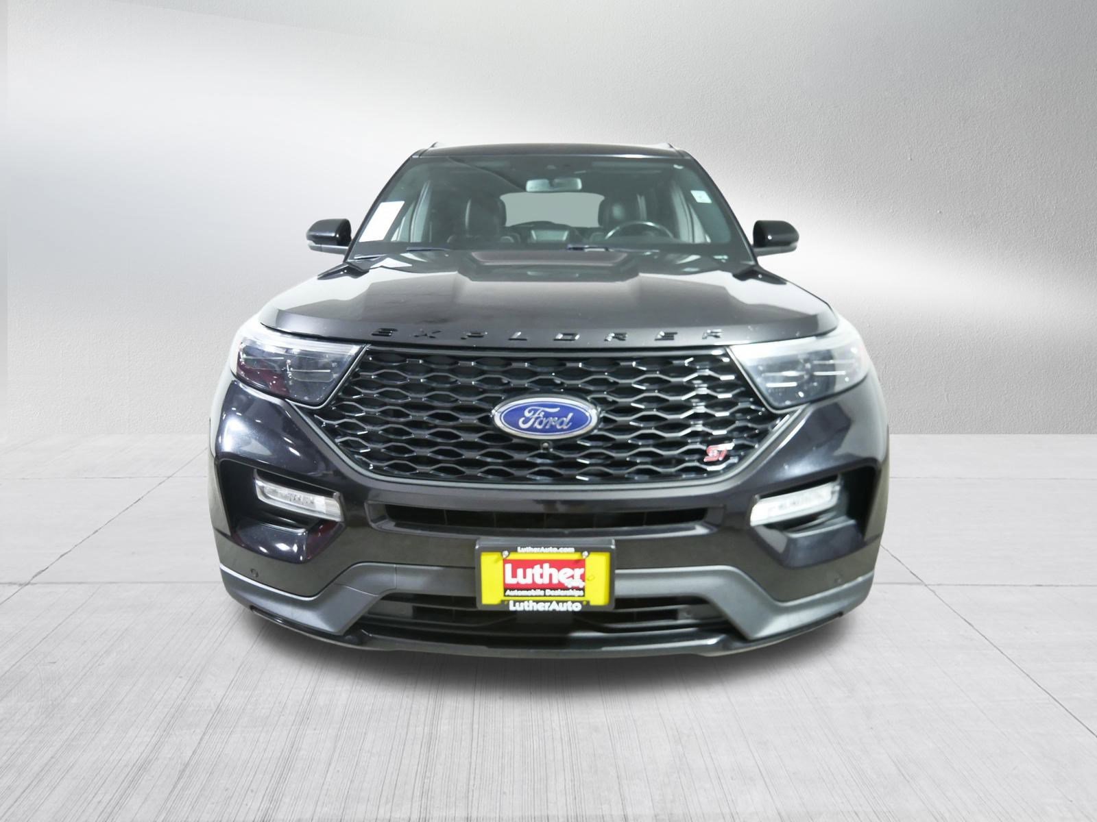 Used 2020 Ford Explorer ST w/ Premium Technology Package image 2