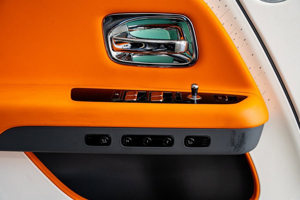 Used 2024 Rolls-Royce Spectre w/ Spectre Launch Package image 34