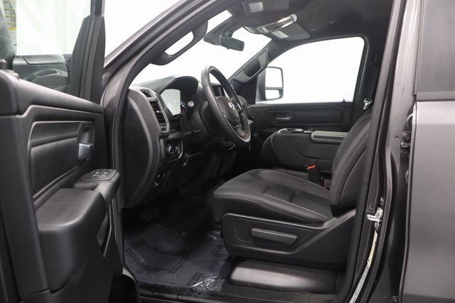 New 2025 RAM 1500 Tradesman w/ Off Road Group AWD/4WD image 9