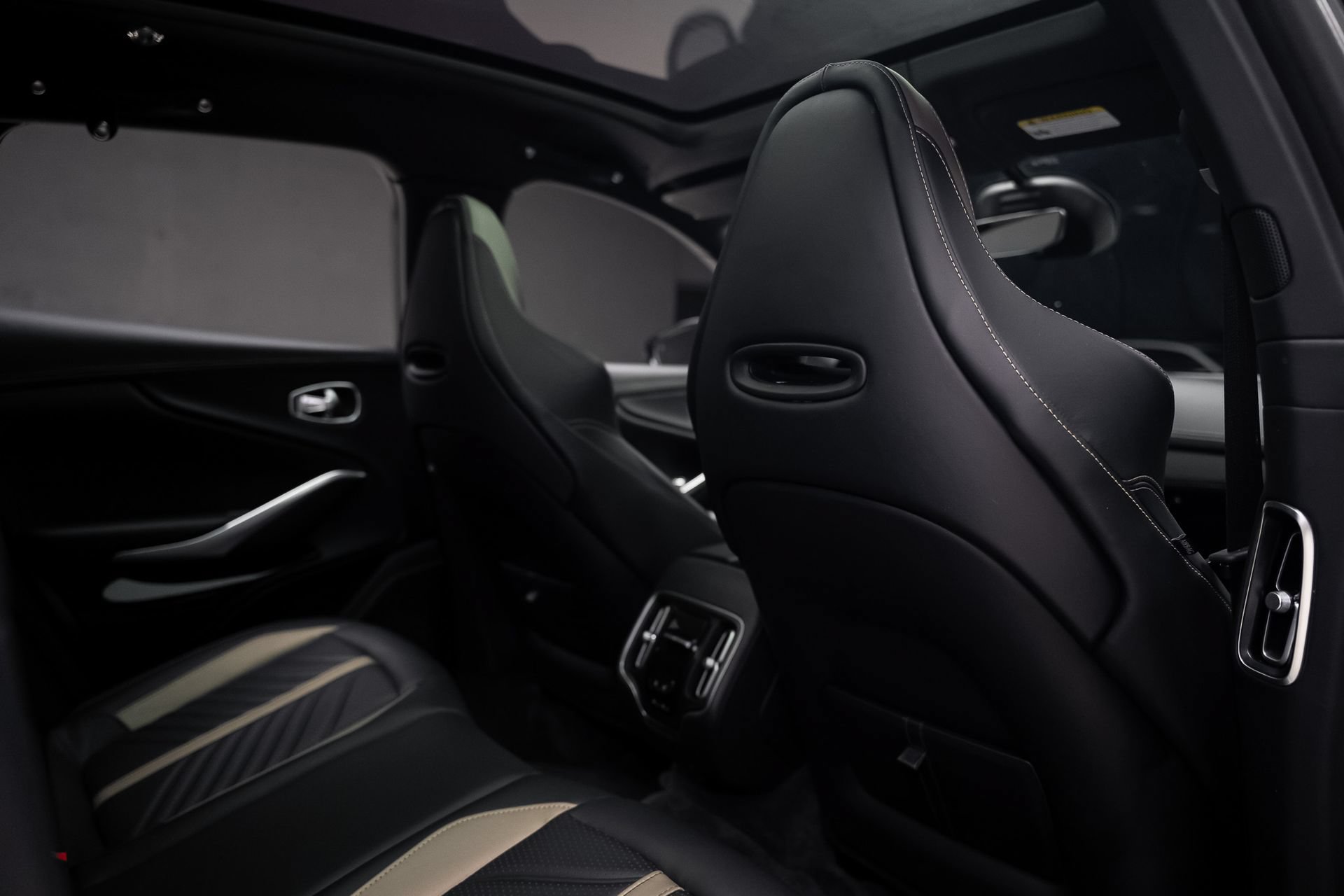 Used 2023 Aston Martin DBX 707 AWD/4WD image 69