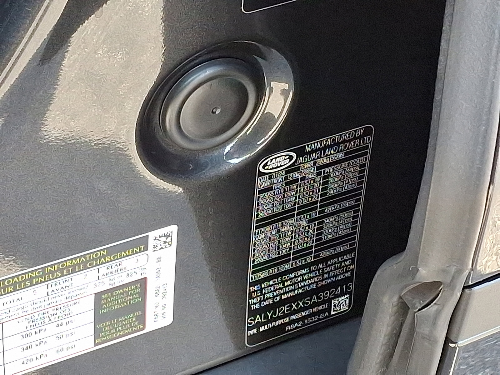 Used 2025 Land Rover Range Rover Velar S image 28