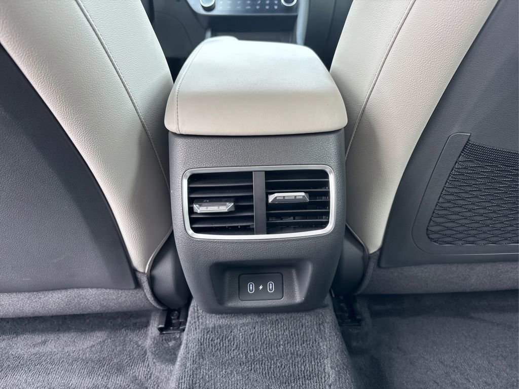 Used 2025 Hyundai Sonata Limited image 31