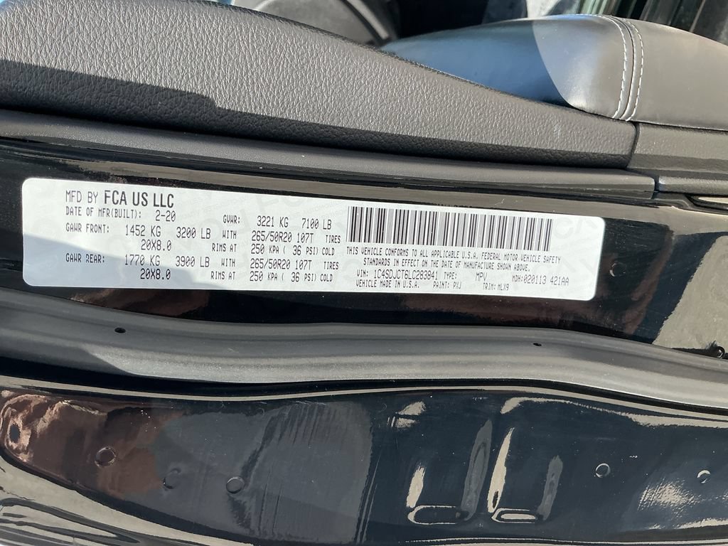 Certified 2020 Dodge Durango R/T w/ Technology Group AWD/4WD image 35
