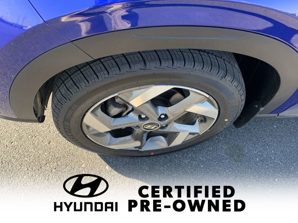 Used 2022 Hyundai Venue SEL image 10