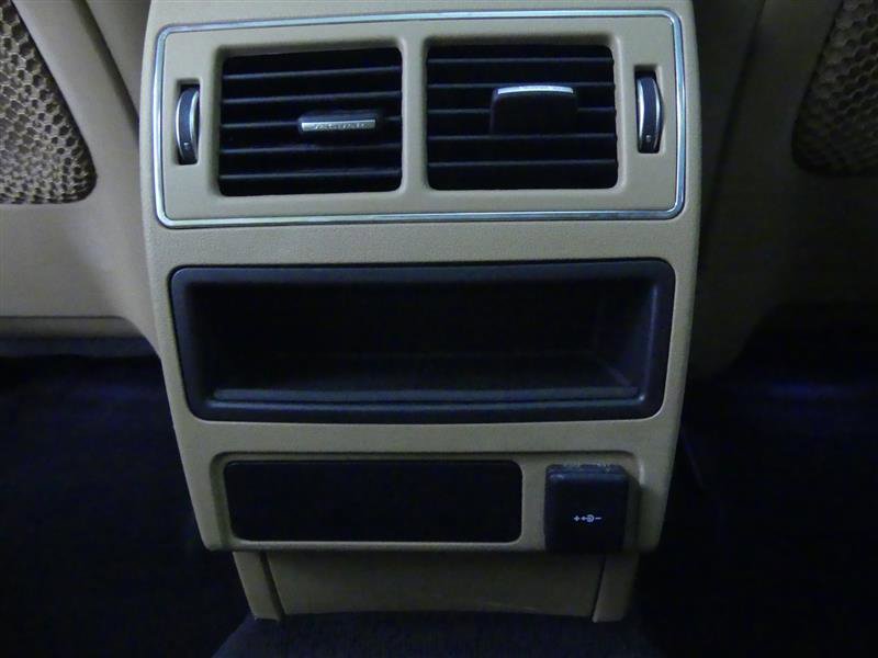 Used 2023 Jaguar F-PACE S image 26