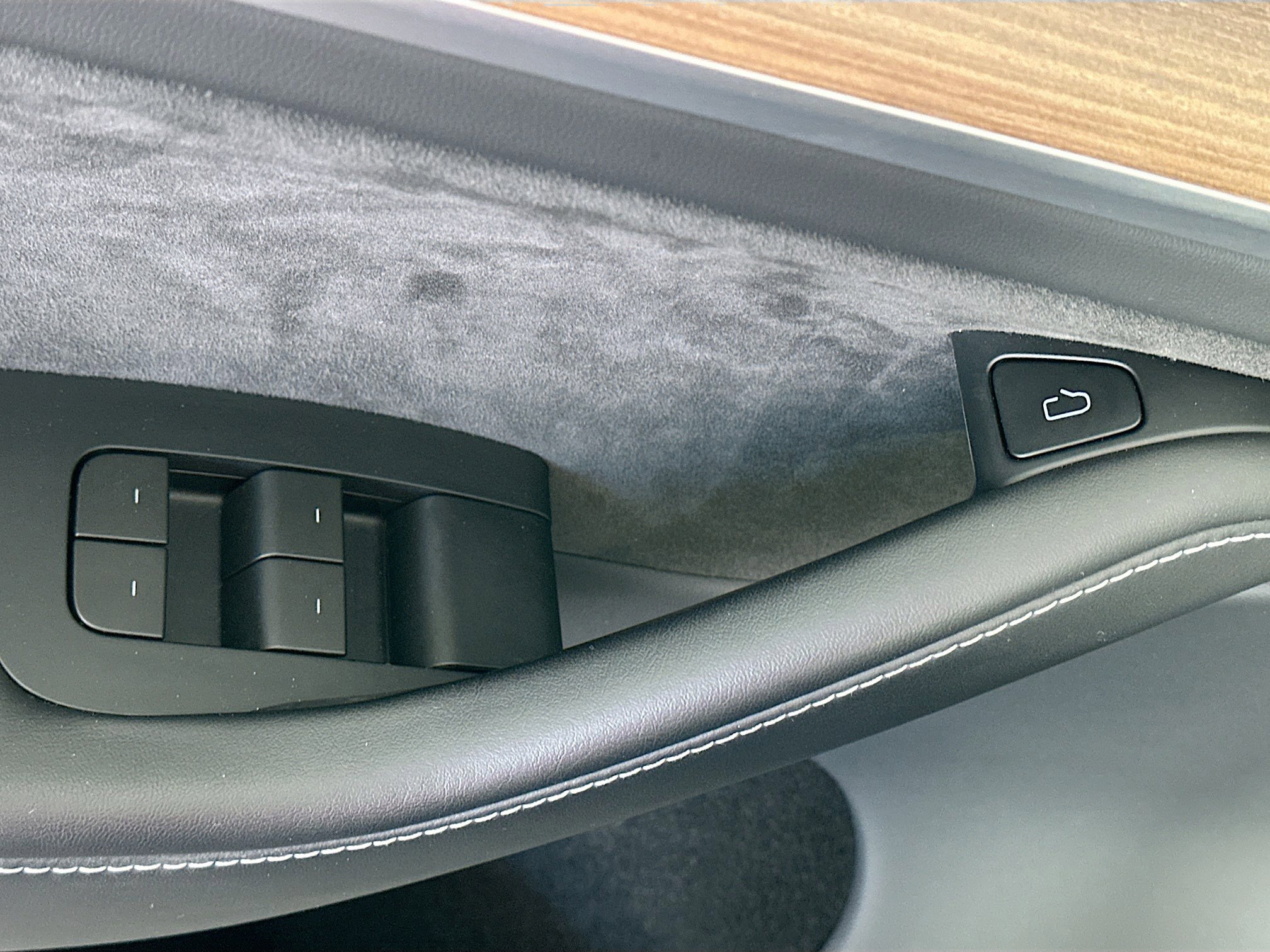 Used 2023 Tesla Model Y Long Range image 15